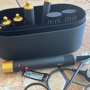 BRAND NEW 220V European Dyson Airwrap, Black/Gold